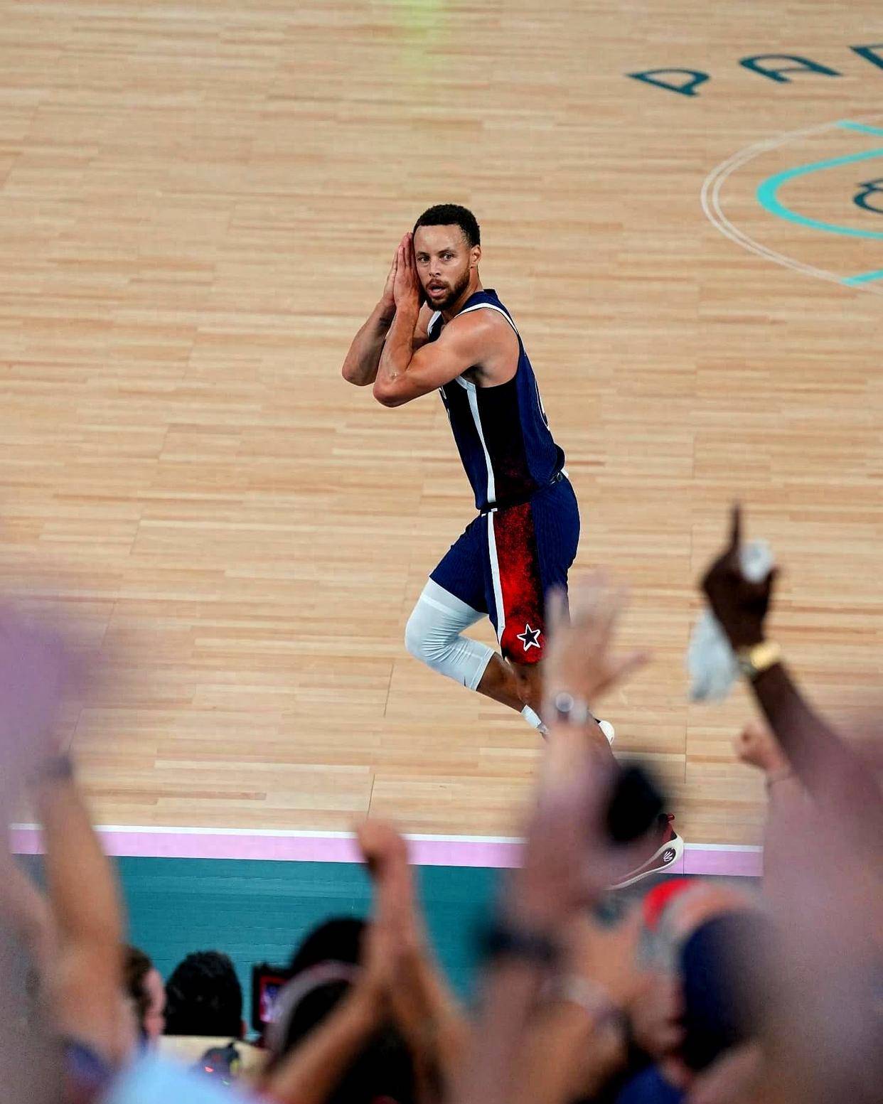 关于库里连续十二场比赛得分超过比赛局势复杂,法国队不断突破!赛场气氛高涨的信息 关于库里连续十二场比赛得分超过比赛局势复杂,法国队不断突破!赛场气氛高涨的信息