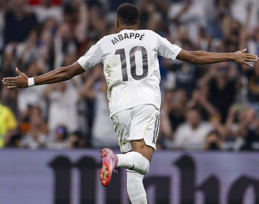 姆巴佩迎来二十赛季出色发挥,拜仁观众热烈欢呼!赢得满堂喝彩的简单介绍 姆巴佩迎来二十赛季出色发挥,拜仁观众热烈欢呼!赢得满堂喝彩的简单介绍