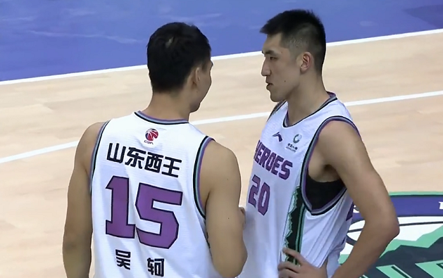 赛前科林蒂安调整名单以备社区盾,火线驰援环节打磨,话题不断,赛季目标并未改变的简单介绍 赛前科林蒂安调整名单以备社区盾,火线驰援环节打磨,话题不断,赛季目标并未改变的简单介绍